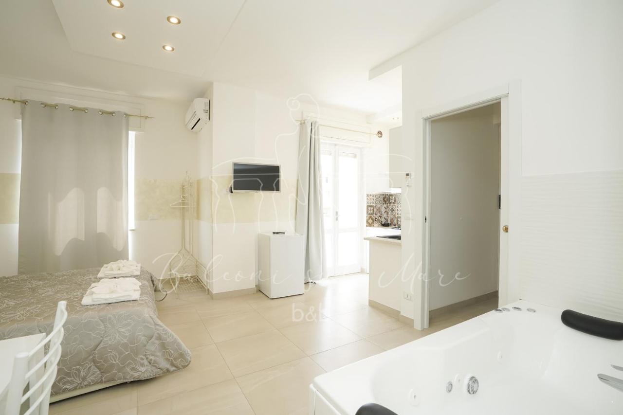 Balconi Sul Mare Bed and Breakfast Otranto Buitenkant foto