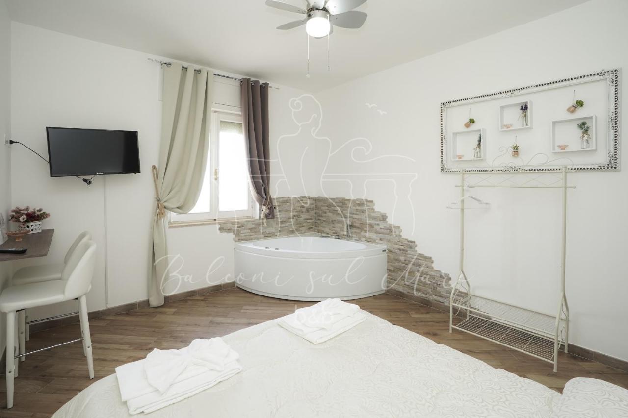 Balconi Sul Mare Bed and Breakfast Otranto Buitenkant foto